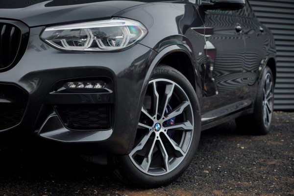 BMW X4 xDrive30i High Executive M-Sport / Pano / Harman Kardon / Trekhaak