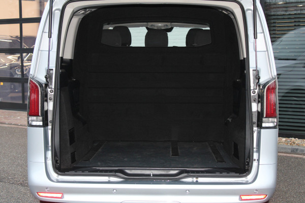 Mercedes-Benz Vito 116 CDI / Aut / Lang / DC / 2x Schuifdeur / Led / Vol Opties / NIEUWSTAAT