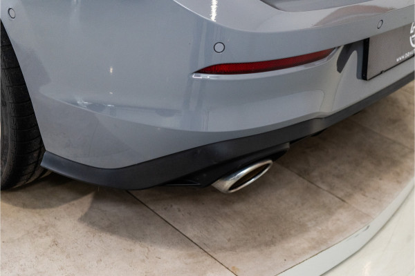 Volkswagen Golf 2.0 TSI GTI Clubsport 301 PK | IQ | Pano | Sfeer | Harman | Leder | BOMVOL! 12 MND Garantie