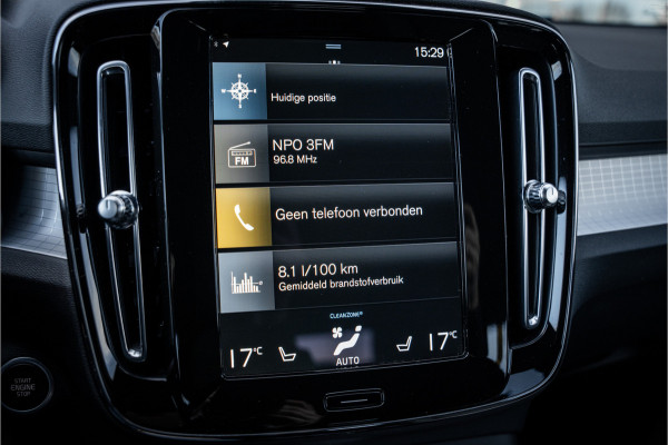 Volvo XC40 1.5 T4 Recharge Core ** Camera ** Stoelverwarming ** Winter-line