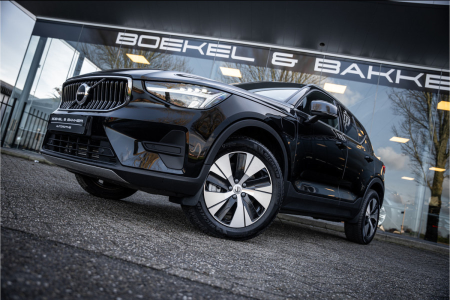 Volvo XC40 1.5 T4 Recharge Core ** Camera ** Stoelverwarming ** Winter-line