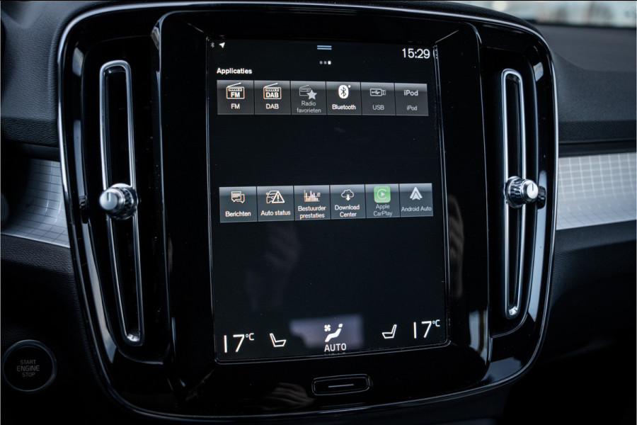 Volvo XC40 1.5 T4 Recharge Core ** Camera ** Stoelverwarming ** Winter-line