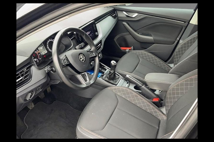 Škoda SCALA 1.0 TSI Ambition 110pk | Navigatie via App | Climatronic | Lichtmetalen velgen | Cruise controle