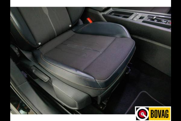 CUPRA Formentor 1.4 e-Hybrid Business 204 PK automaat | Adap. cruise | Camera | Navigatie | App. connect | Draadloze telefoonlader, sfeerverlichting, Led