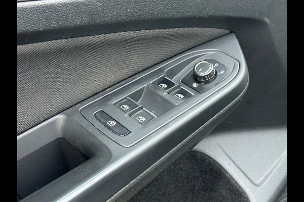 Volkswagen Golf 1.5 TSI Life Pano/ Navi / Sfeer