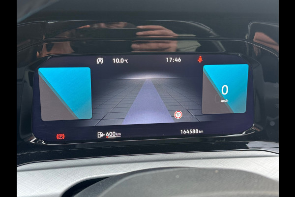 Volkswagen Golf 1.5 TSI Life Pano/ Navi / Sfeer