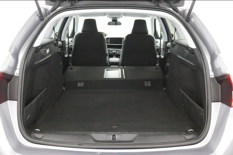 Peugeot 308 SW 1.2 *130PK*ECC*ACC*CAM*NAVI*HAAK*CARPLAY*