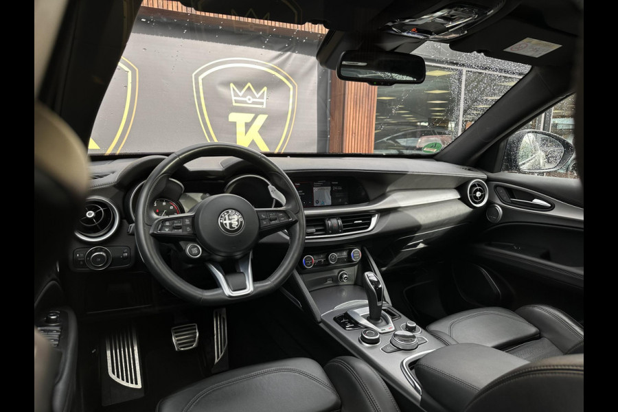 Alfa Romeo Stelvio 2.0 T AWD Veloce Panoramadak Adapt. Cruise Harman/Kardon Leer Stoelverw. 20''LM