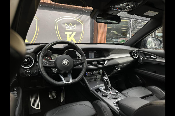 Alfa Romeo Stelvio 2.0 T AWD Veloce Panoramadak Adapt. Cruise Harman/Kardon Leer Stoelverw. 20''LM