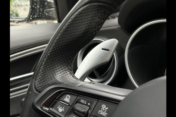 Alfa Romeo Stelvio 2.0 T AWD Veloce Panoramadak Adapt. Cruise Harman/Kardon Leer Stoelverw. 20''LM