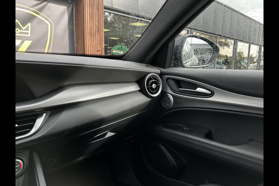 Alfa Romeo Stelvio 2.0 T AWD Veloce Panoramadak Adapt. Cruise Harman/Kardon Leer Stoelverw. 20''LM