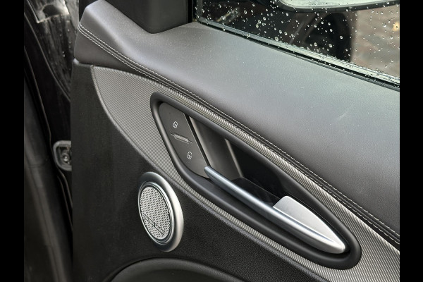 Alfa Romeo Stelvio 2.0 T AWD Veloce Panoramadak Adapt. Cruise Harman/Kardon Leer Stoelverw. 20''LM