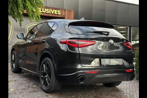 Alfa Romeo Stelvio 2.0 T AWD Veloce Panoramadak Adapt. Cruise Harman/Kardon Leer Stoelverw. 20''LM