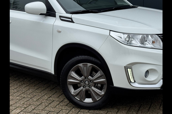 Suzuki Vitara 1.0 Boosterjet * Navigatie * Camera * Stoelverwarming * Cruise Control *