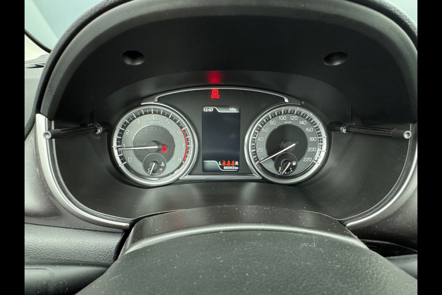 Suzuki Vitara 1.0 Boosterjet * Navigatie * Camera * Stoelverwarming * Cruise Control *