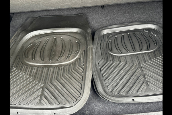 Suzuki Vitara 1.0 Boosterjet * Navigatie * Camera * Stoelverwarming * Cruise Control *