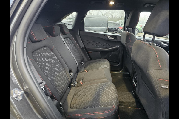 Ford Kuga 2.5 PHEV ST-Line 243 pk | Driver Assistance Pack | Wegklapbare trekhaak | 2.100 kg trekgewicht! | Winterpakket | 19 inch Licht metalen Velgen