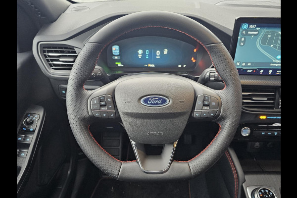 Ford Kuga 2.5 PHEV ST-Line 243 pk | Driver Assistance Pack | Wegklapbare trekhaak | 2.100 kg trekgewicht! | Winterpakket | 19 inch Licht metalen Velgen