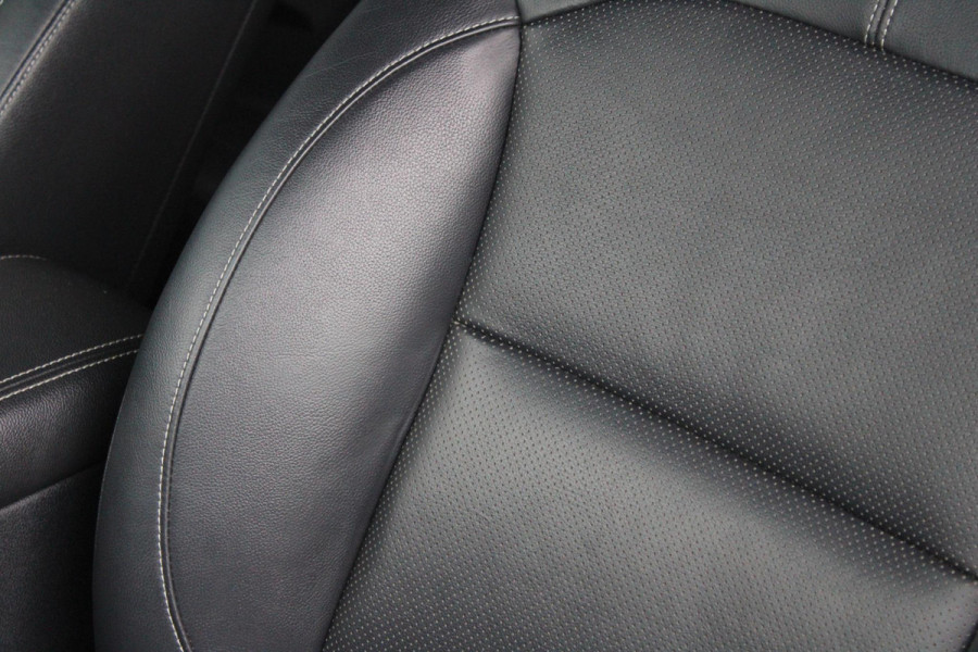 Kia Niro 1.6 GDi Hybrid ExecutiveLine | Dealeronderhouden | Stoel + Stuurverwarming | Climate Control | Cruise Control | Camera | Navigatie |