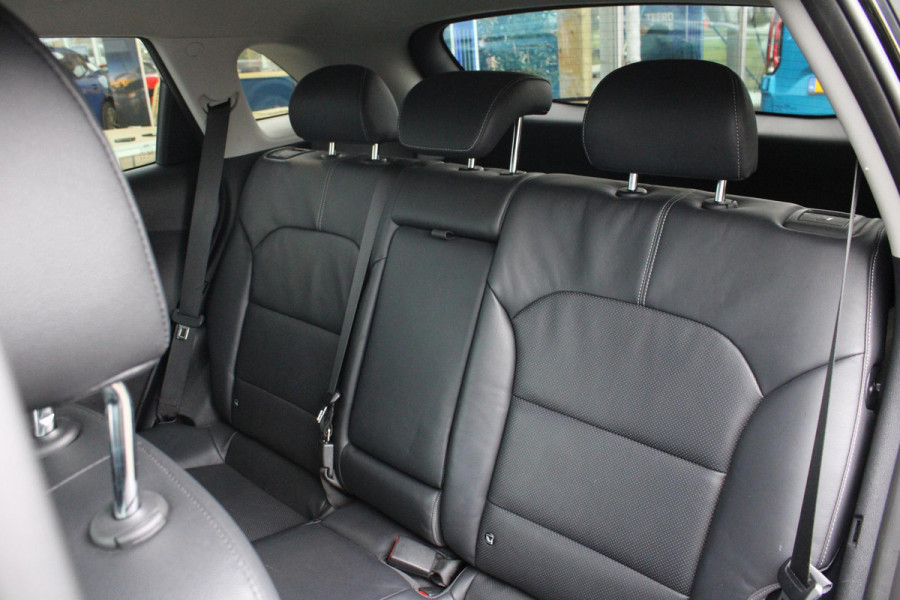 Kia Niro 1.6 GDi Hybrid ExecutiveLine | Dealeronderhouden | Stoel + Stuurverwarming | Climate Control | Cruise Control | Camera | Navigatie |