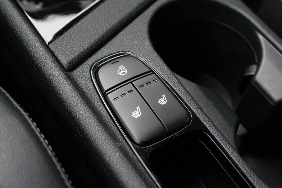 Kia Niro 1.6 GDi Hybrid ExecutiveLine | Dealeronderhouden | Stoel + Stuurverwarming | Climate Control | Cruise Control | Camera | Navigatie |