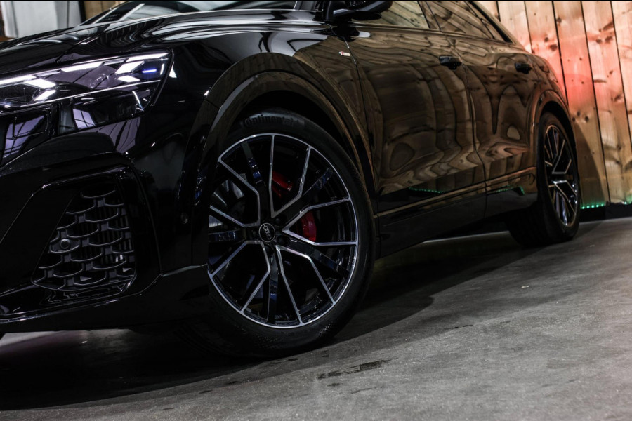 Audi Q8 60 TFSI e Quattro Competition *Pano*RS-Stoelen*B&O*4-Wiel besturing*360 Camera*