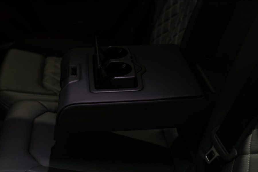 Audi Q8 60 TFSI e Quattro Competition *Pano*RS-Stoelen*B&O*4-Wiel besturing*360 Camera*