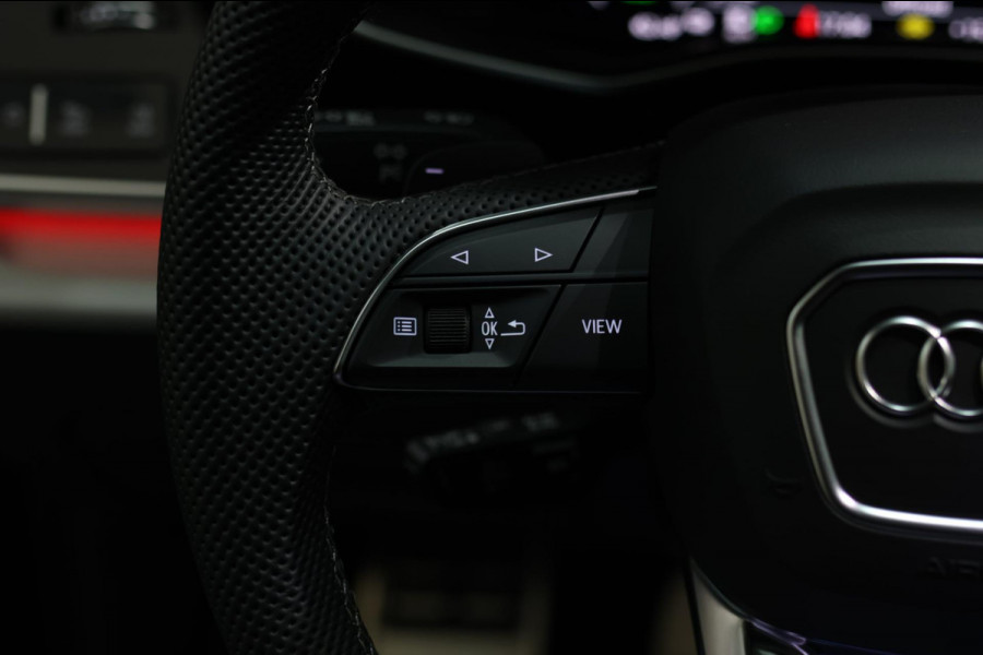 Audi Q8 60 TFSI e Quattro Competition *Pano*RS-Stoelen*B&O*4-Wiel besturing*360 Camera*