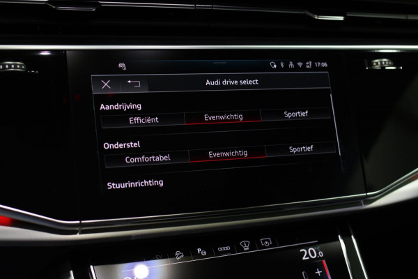 Audi Q8 60 TFSI e Quattro Competition *Pano*RS-Stoelen*B&O*4-Wiel besturing*360 Camera*