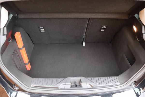 Ford Fiesta 1.1 Trend org. NL-auto navigatie