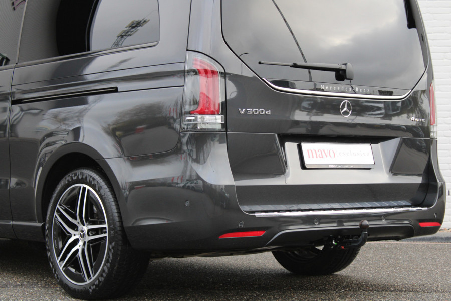 Mercedes-Benz V-Klasse 300d / XXL / 4-matic / DC / AMG / Luchtvering / Burmester / Elec Stoelen / Vol Opties / NIEUWSTAAT