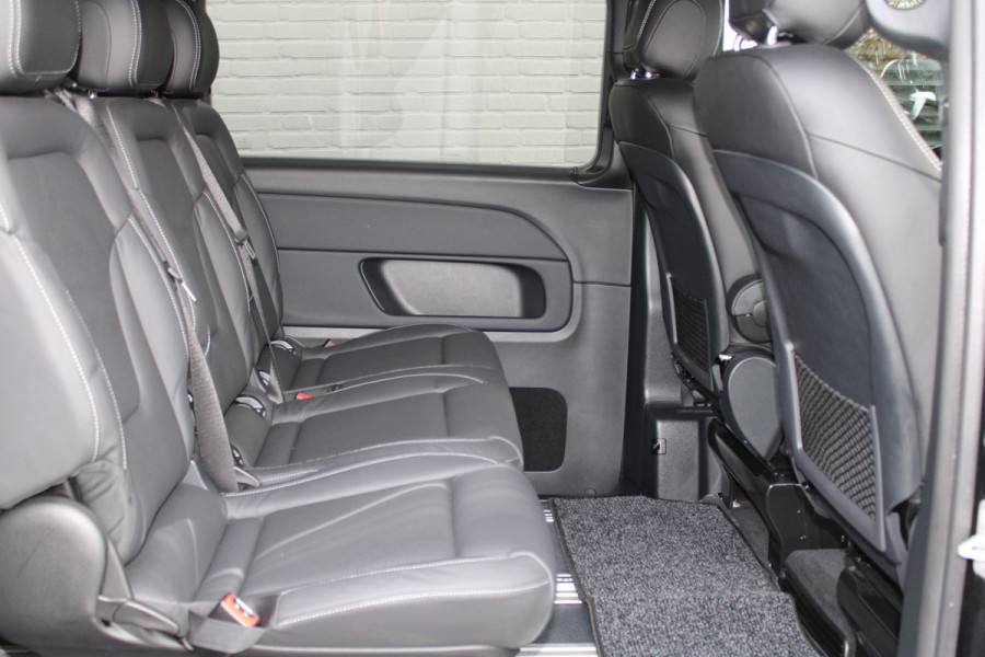 Mercedes-Benz V-Klasse 300d / XXL / 4-matic / DC / AMG / Luchtvering / Camera / Vol Opties / NIEUWSTAAT