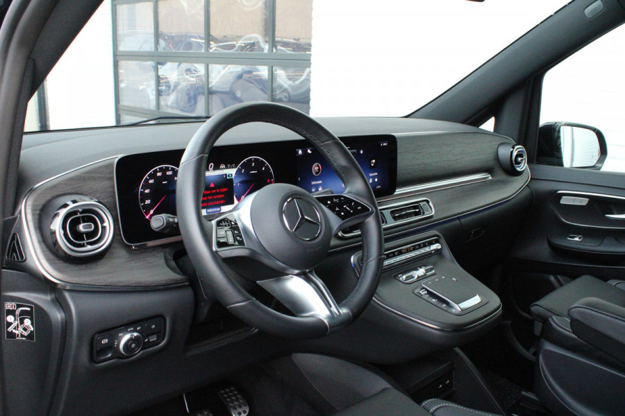 Mercedes-Benz V-Klasse 300d / XXL / 4-matic / DC / AMG / Luchtvering / Camera / Vol Opties / NIEUWSTAAT