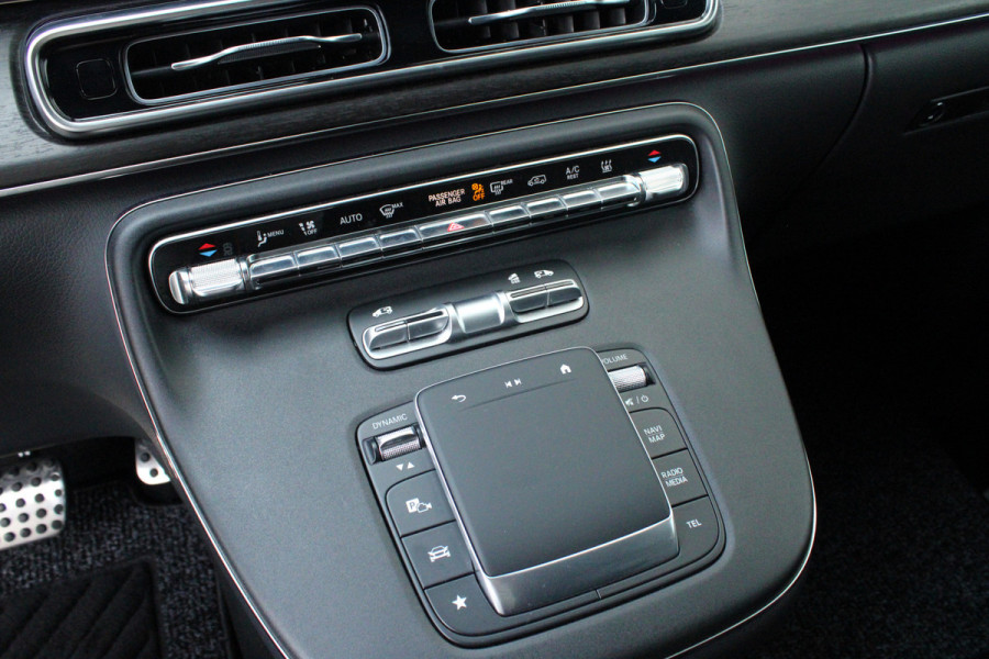 Mercedes-Benz V-Klasse 300d / XXL / 4-matic / DC / AMG / Luchtvering / Camera / Vol Opties / NIEUWSTAAT