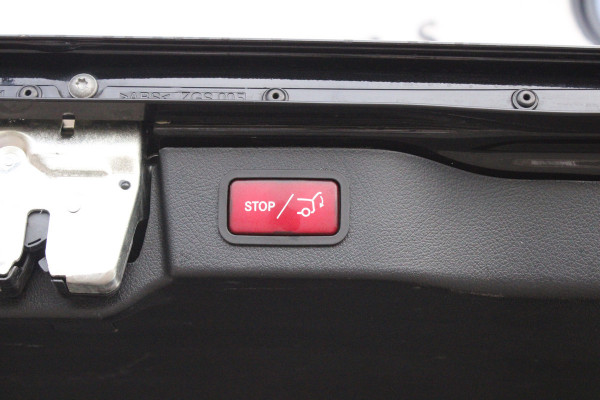 Mercedes-Benz V-Klasse 300d / XXL / 4-matic / DC / AMG / Luchtvering / Camera / Vol Opties / NIEUWSTAAT