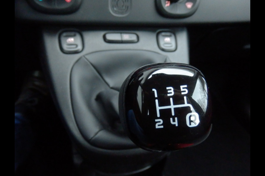 Fiat Panda 1.2 4 cil. Edizione Cool I Airco I 100 % dealer onderhouden I