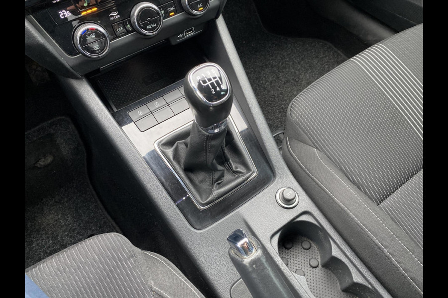 Škoda Octavia Combi 1.0 TSI Greentech Style Business