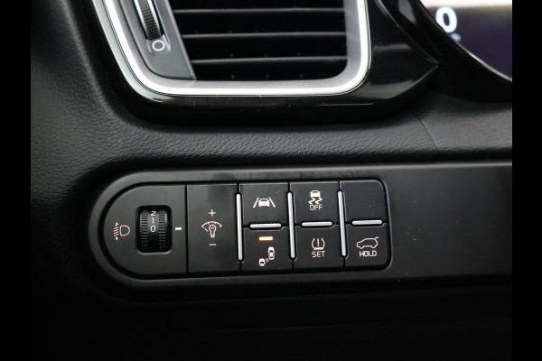 Kia ProCeed 1.5 T-GDi 160 PK GT-LINE AUT. + PANORAMA | CAMERA | AFN. TREKHAAK | DIGITALE COCKPIT | STOEL/STUURWIELVERW.