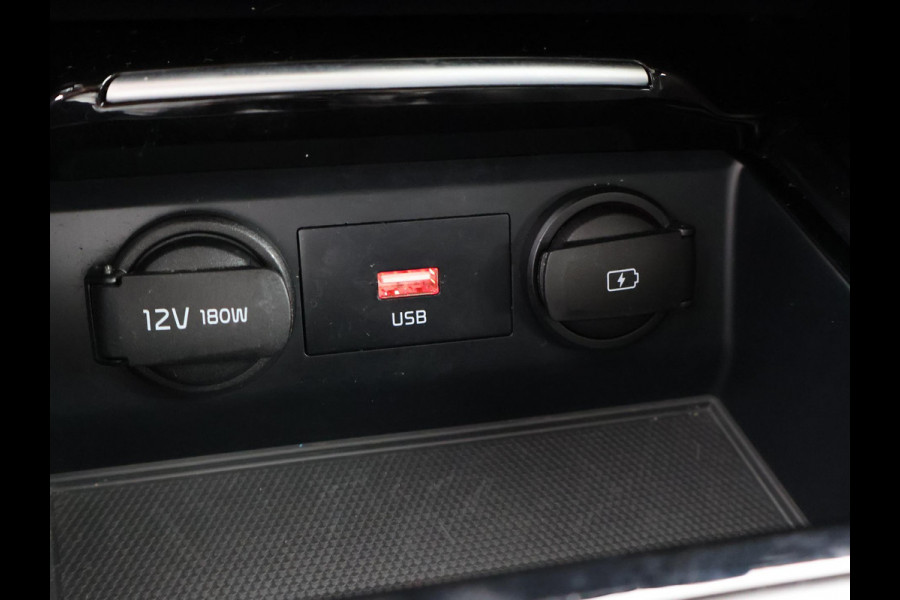 Kia ProCeed 1.5 T-GDi 160 PK GT-LINE AUT. + PANORAMA | CAMERA | AFN. TREKHAAK | DIGITALE COCKPIT | STOEL/STUURWIELVERW.
