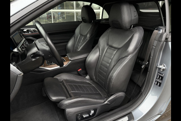 BMW 4 Serie Cabrio 420i High Executive | NEKVERWARMING | DRIVING ASS. PROFF. | HEAD UP | KEYLESS ENTRY |