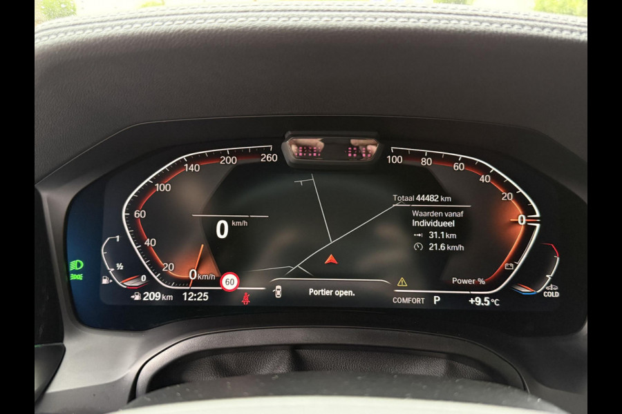 BMW 4 Serie Cabrio 420i High Executive | NEKVERWARMING | DRIVING ASS. PROFF. | HEAD UP | KEYLESS ENTRY |