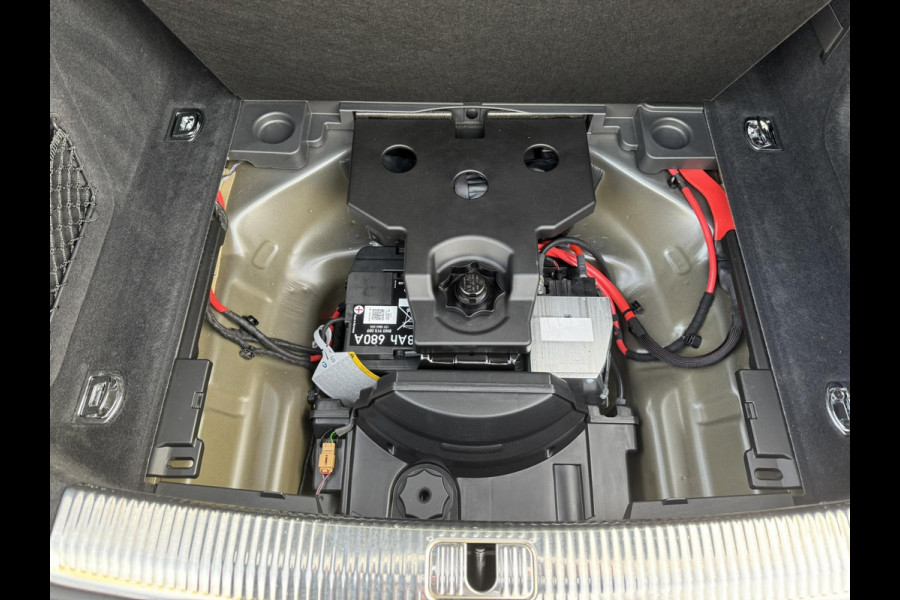 Audi A5 Sportback 35 TFSI 3x S-line Competition Zwarte hemel Cruise Climate v/a Full LED Navi Apple / Android