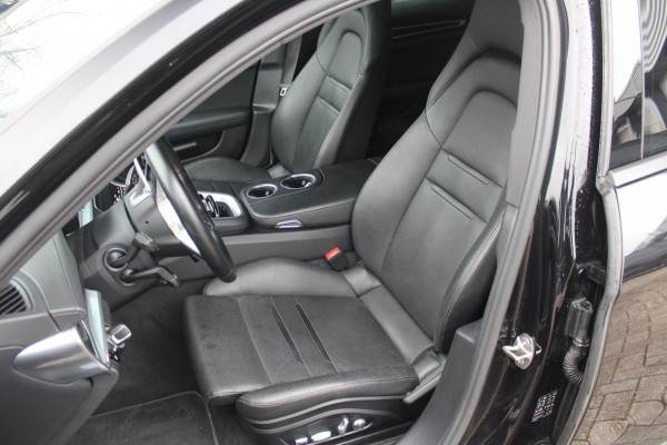 Porsche Panamera Sport Turismo 2.9 4 E-Hybrid 462pk Sport Design | Pano | Sportuitlaat | ACC | Soft Close