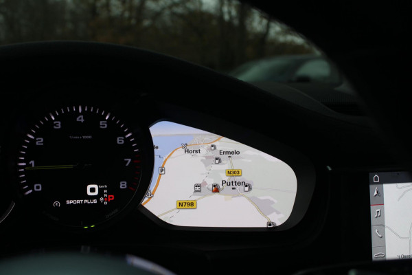 Porsche Panamera Sport Turismo 2.9 4 E-Hybrid 462pk Sport Design | Pano | Sportuitlaat | ACC | Soft Close
