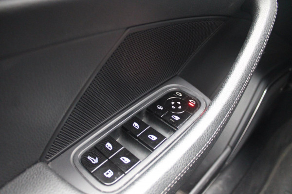 Porsche Panamera Sport Turismo 2.9 4 E-Hybrid 462pk Sport Design | Pano | Sportuitlaat | ACC | Soft Close
