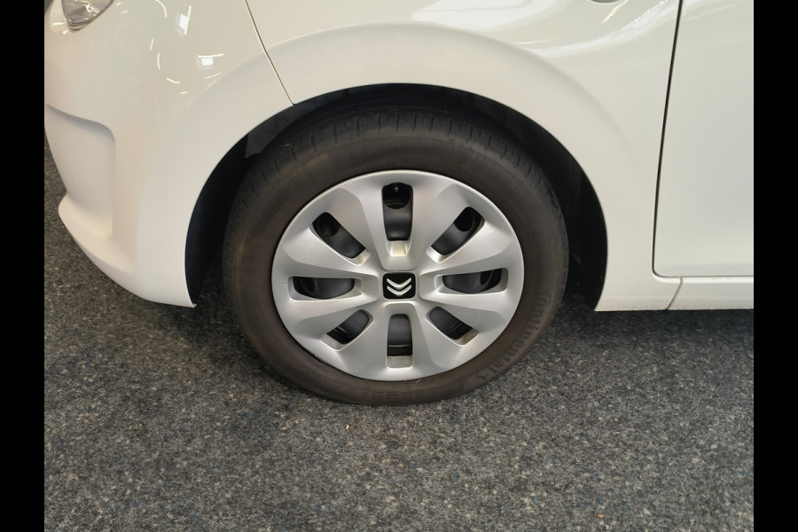 Citroën C1 1.0 VTi Feel uit 2021 Rijklaar + 12 maanden Bovag-garantie Henk Jongen Auto's in Helmond,  al 50 jaar service zoals 't hoort!