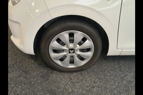 Citroën C1 1.0 VTi Feel uit 2021 Rijklaar + 12 maanden Bovag-garantie Henk Jongen Auto's in Helmond,  al 50 jaar service zoals 't hoort!