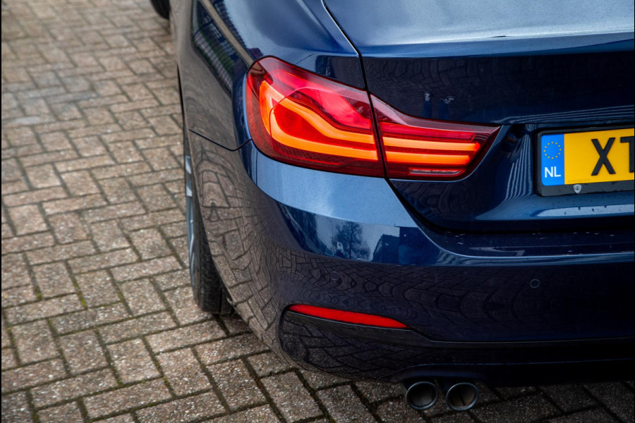 BMW 4 Serie Coupé 420i Executive Edition Xenon Navigatie Keyless