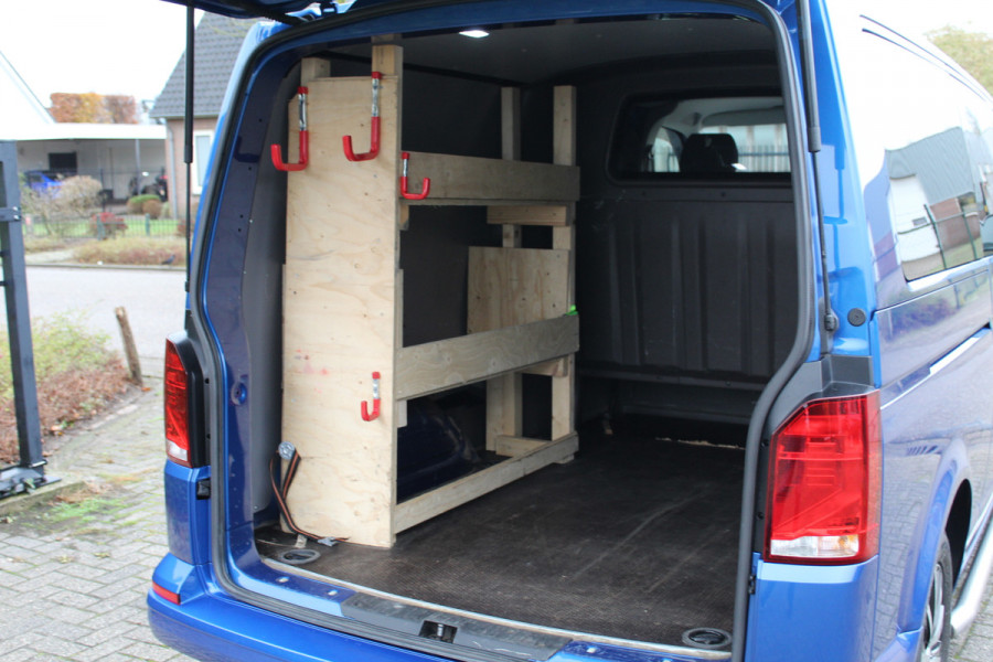 Volkswagen Transporter T6.1 2.0 TDI 150PK E6 L2 Dubbele Cabine ✓  Apple Carplay / Android Auto ✓  camera