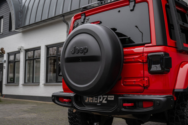 Jeep Wrangler Unlimited 2.0T - Method velgen 20" - Liftkit - Dakrek - stalen V&A bumper